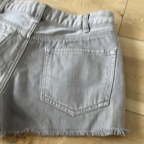 Free People Gray Cut Off Shorts Size 28 - Picture 7 of 9
